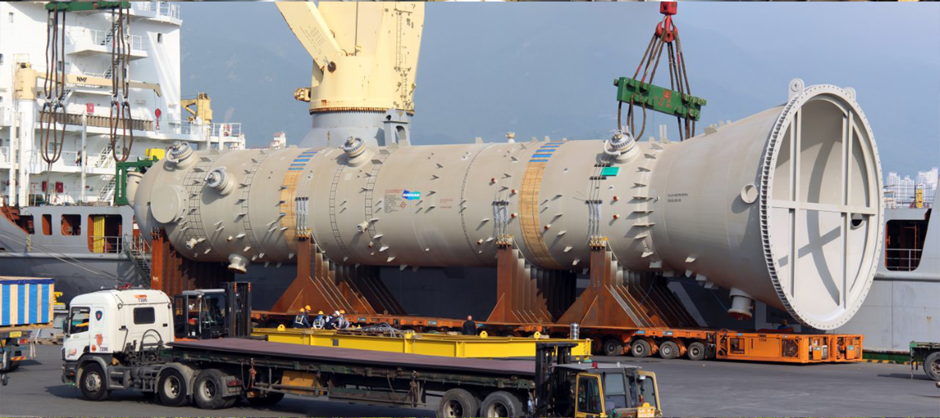 Worldwide freight services